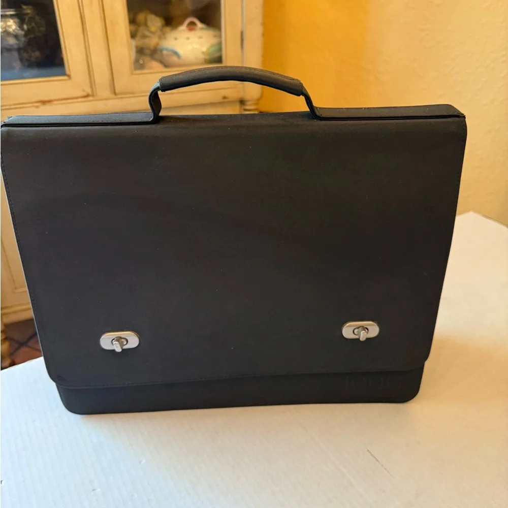 Briefcase